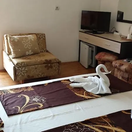Zora 1 Guest house