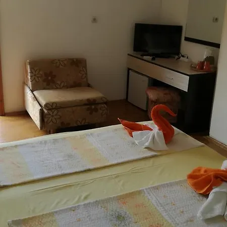 Zora 1 Guest house Nesebar